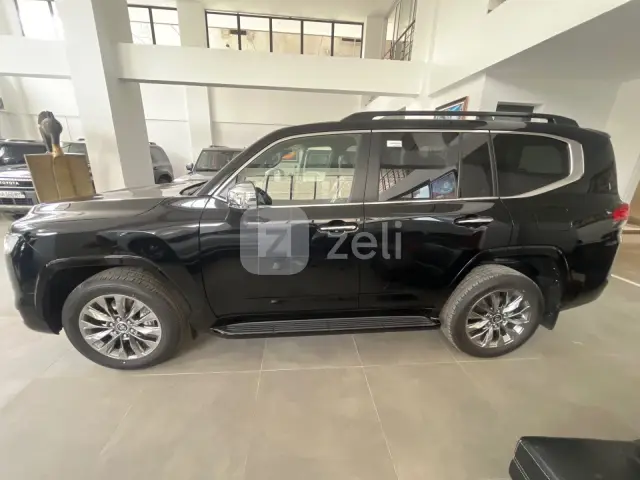 Toyota Land Cruiser 2024 — photo 5