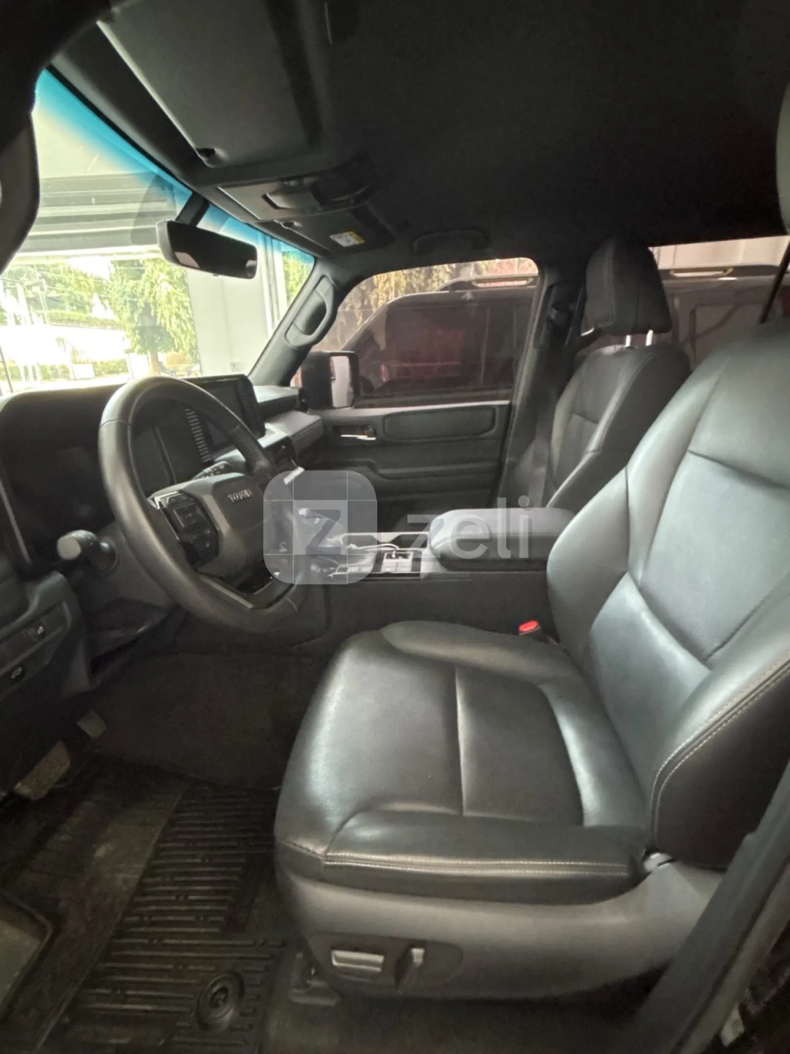 Toyota Land Cruiser 2025 — photo 5