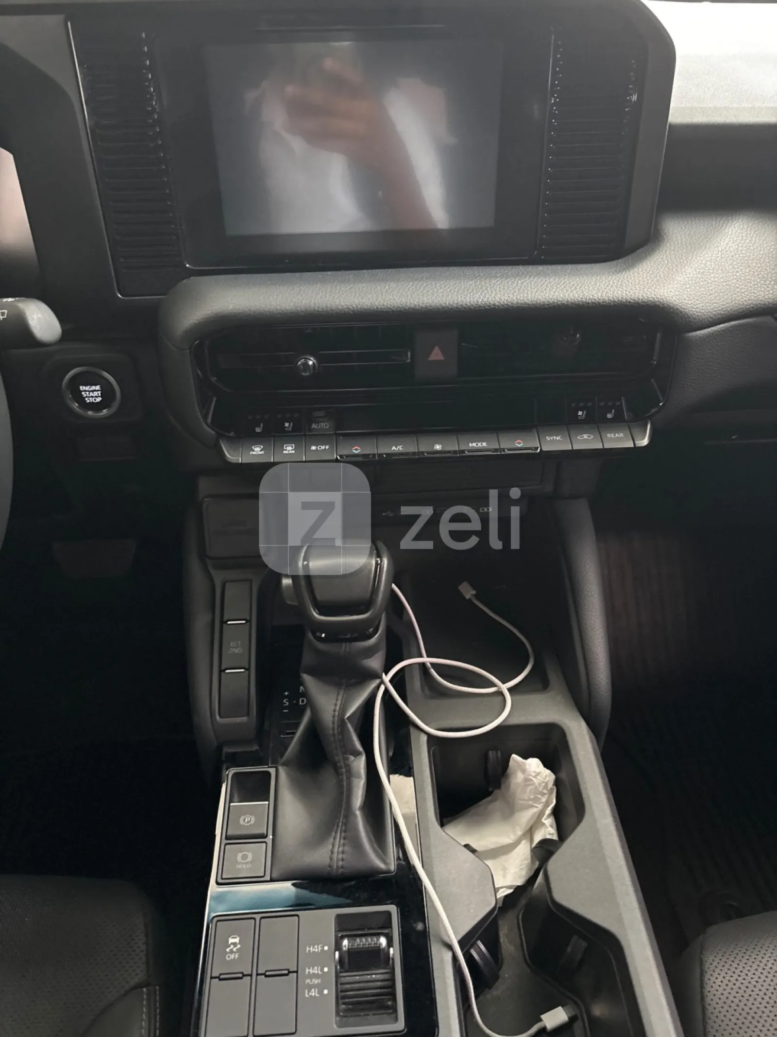 Toyota Land Cruiser 2025 — photo 8