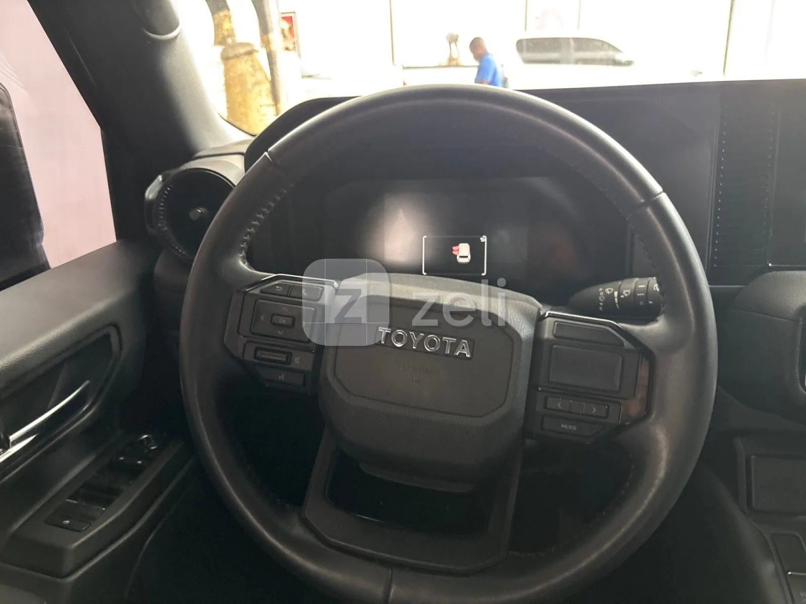 Toyota Land Cruiser 2025 — photo 9
