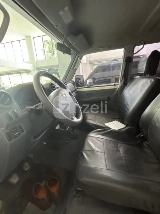 Toyota Land Cruiser 2025 — photo 5