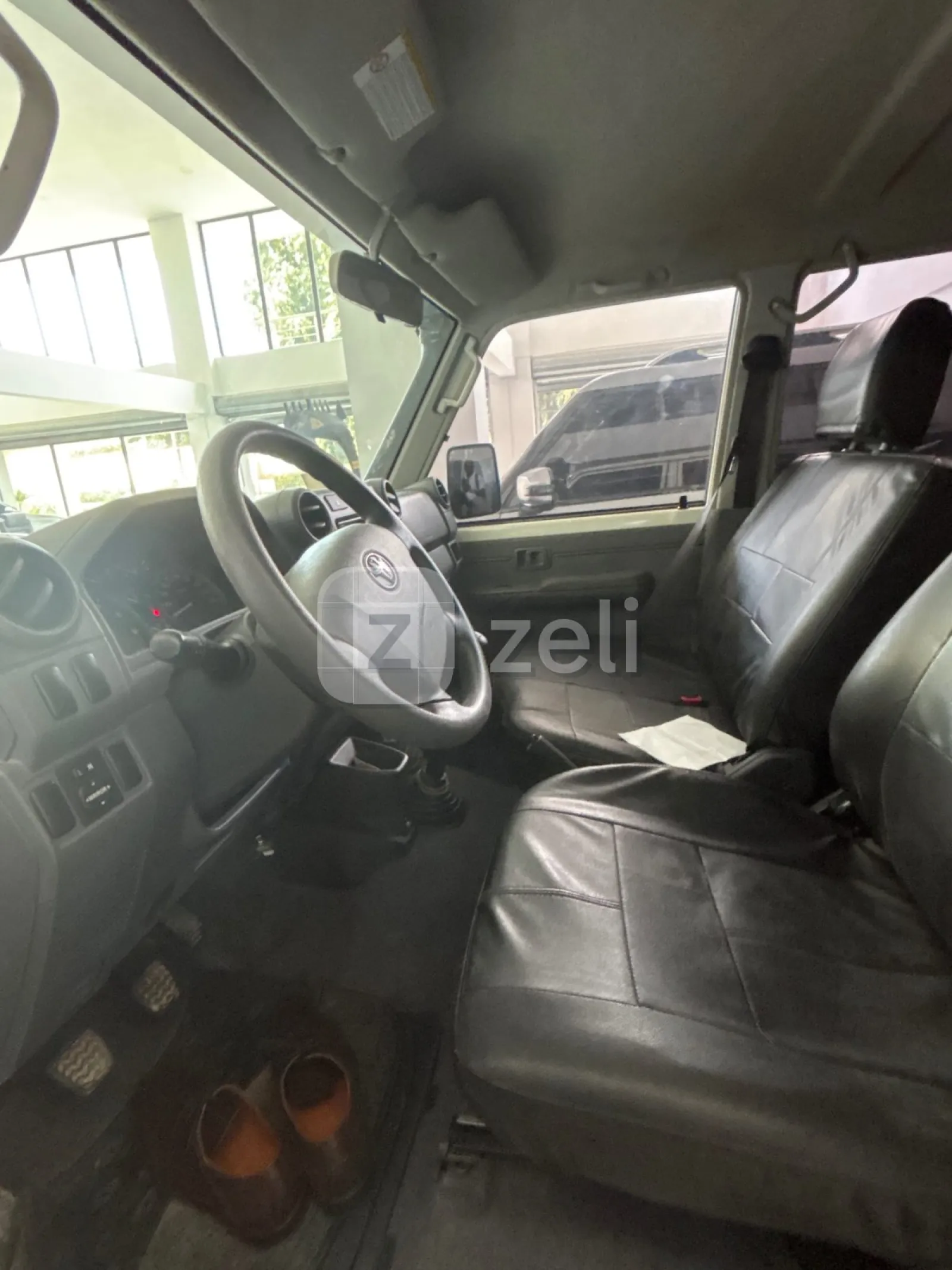 Toyota Land Cruiser 2025 — photo 5