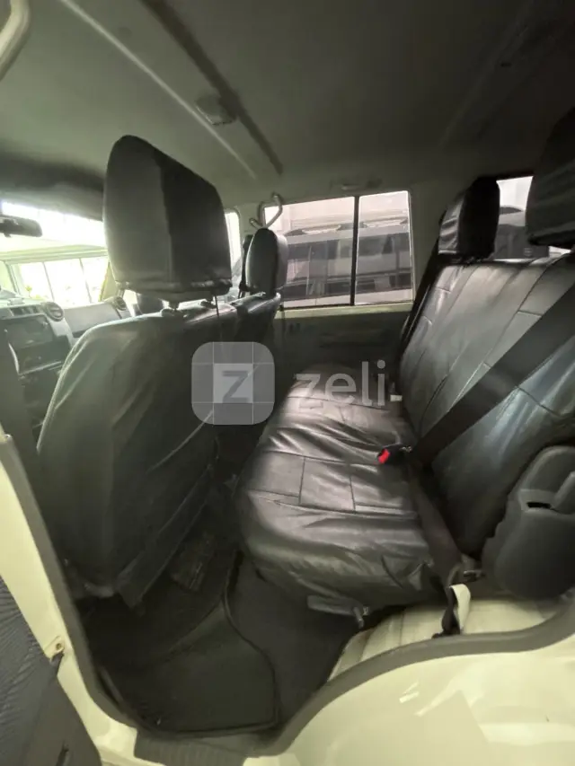 Toyota Land Cruiser 2025 — photo 6