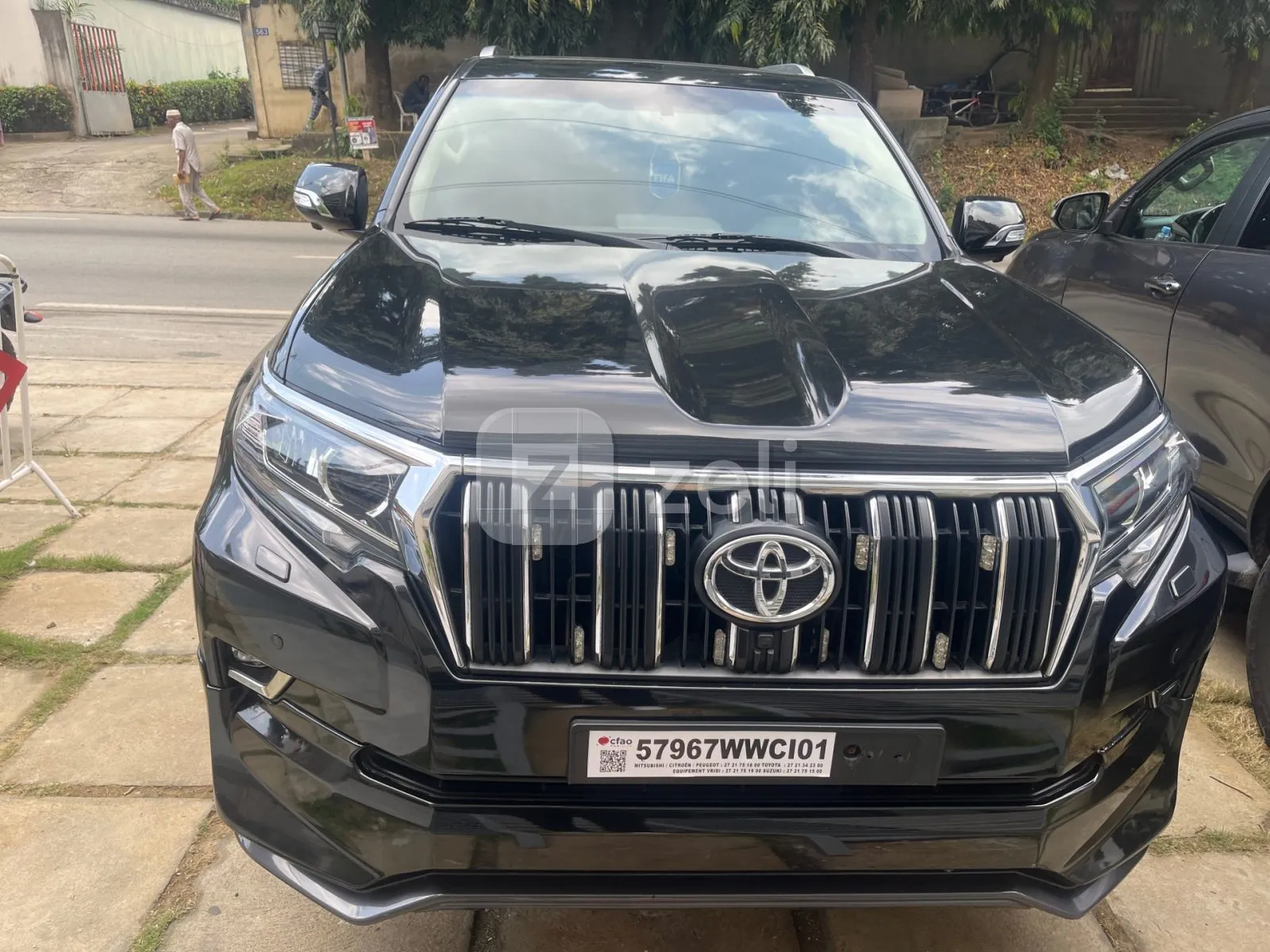 Toyota Land Cruiser Prado 2024 — photo 1