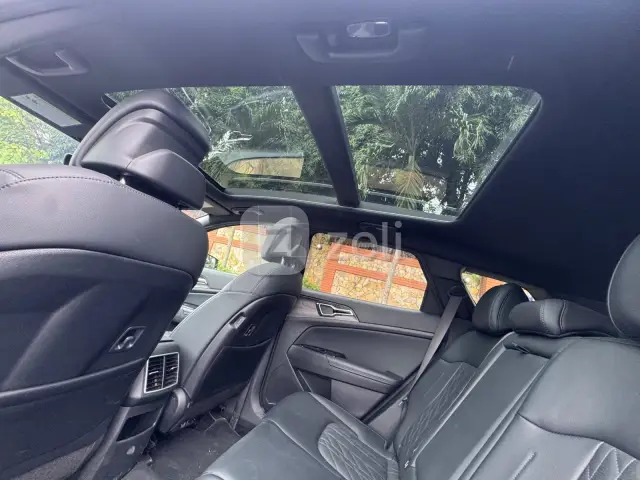 Kia Sportage 2023 — photo 7