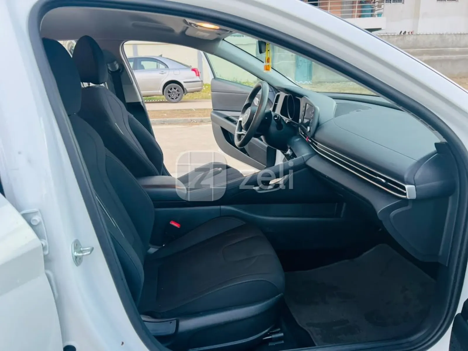 Hyundai Elantra 2021 — photo 9
