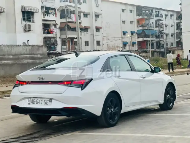 Hyundai Elantra 2021 — photo 5