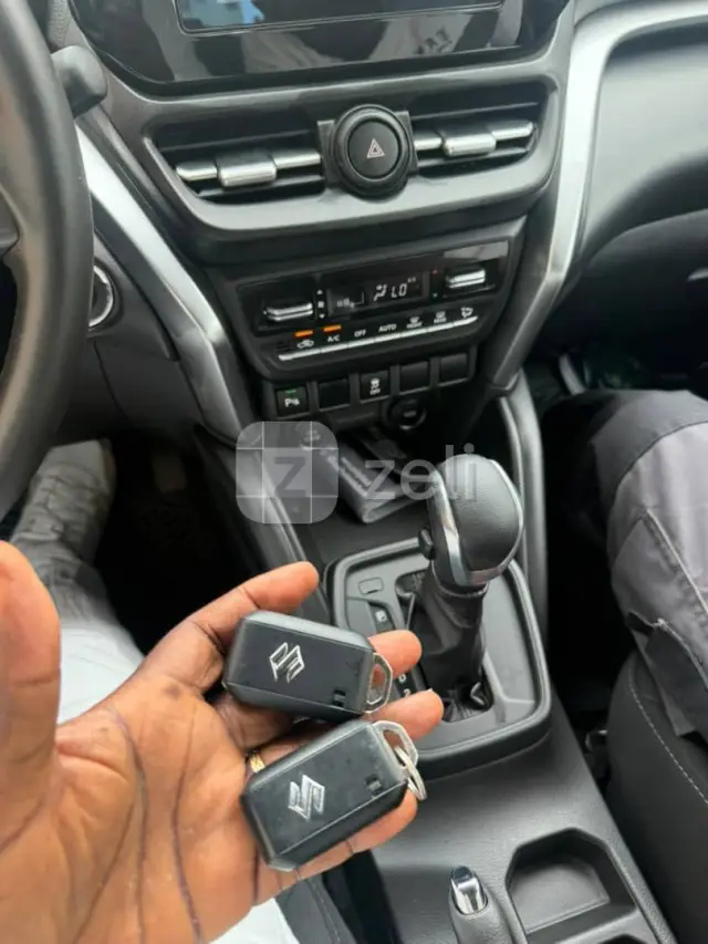 Suzuki Grand Vitara 2024 — photo 5