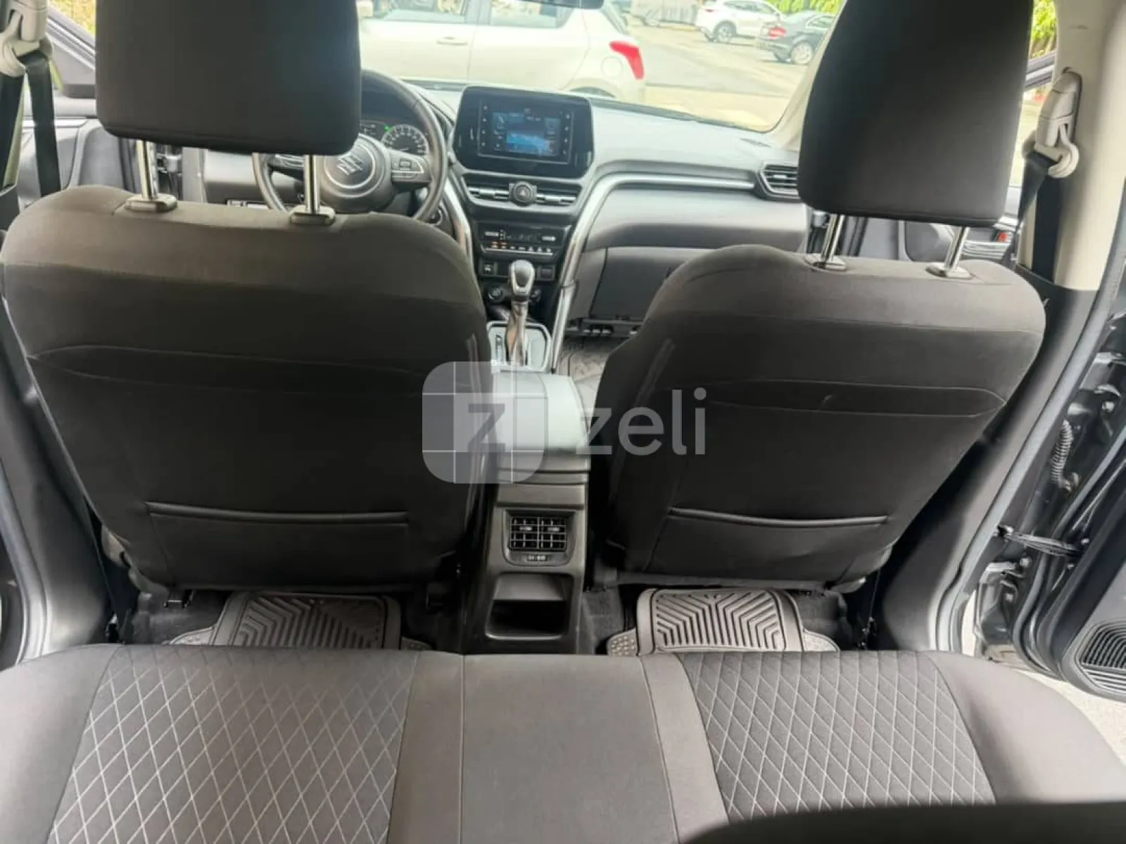 Suzuki Grand Vitara 2024 — photo 12