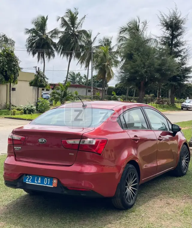 Kia Rio 2017 — photo 3