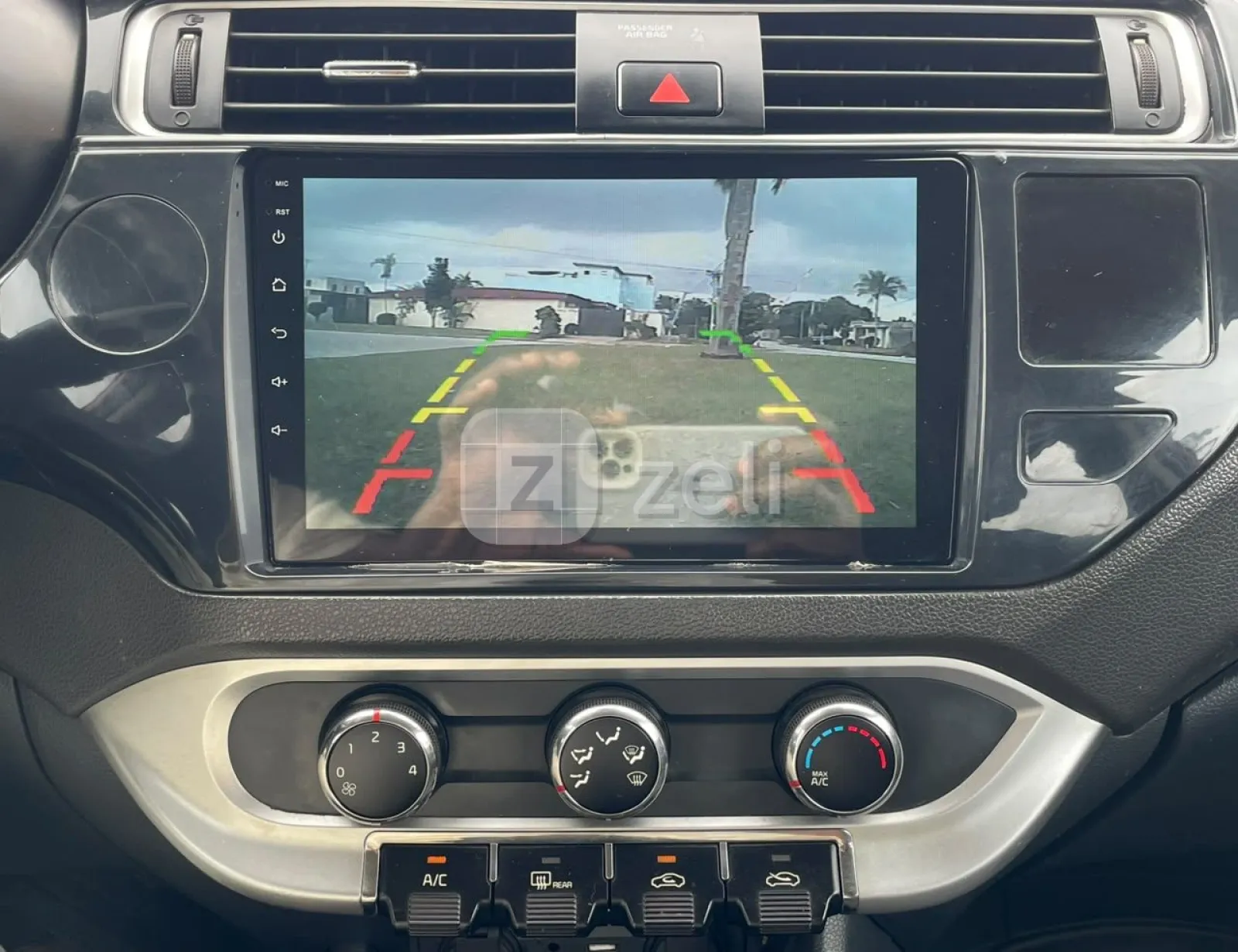 Kia Rio 2017 — photo 13