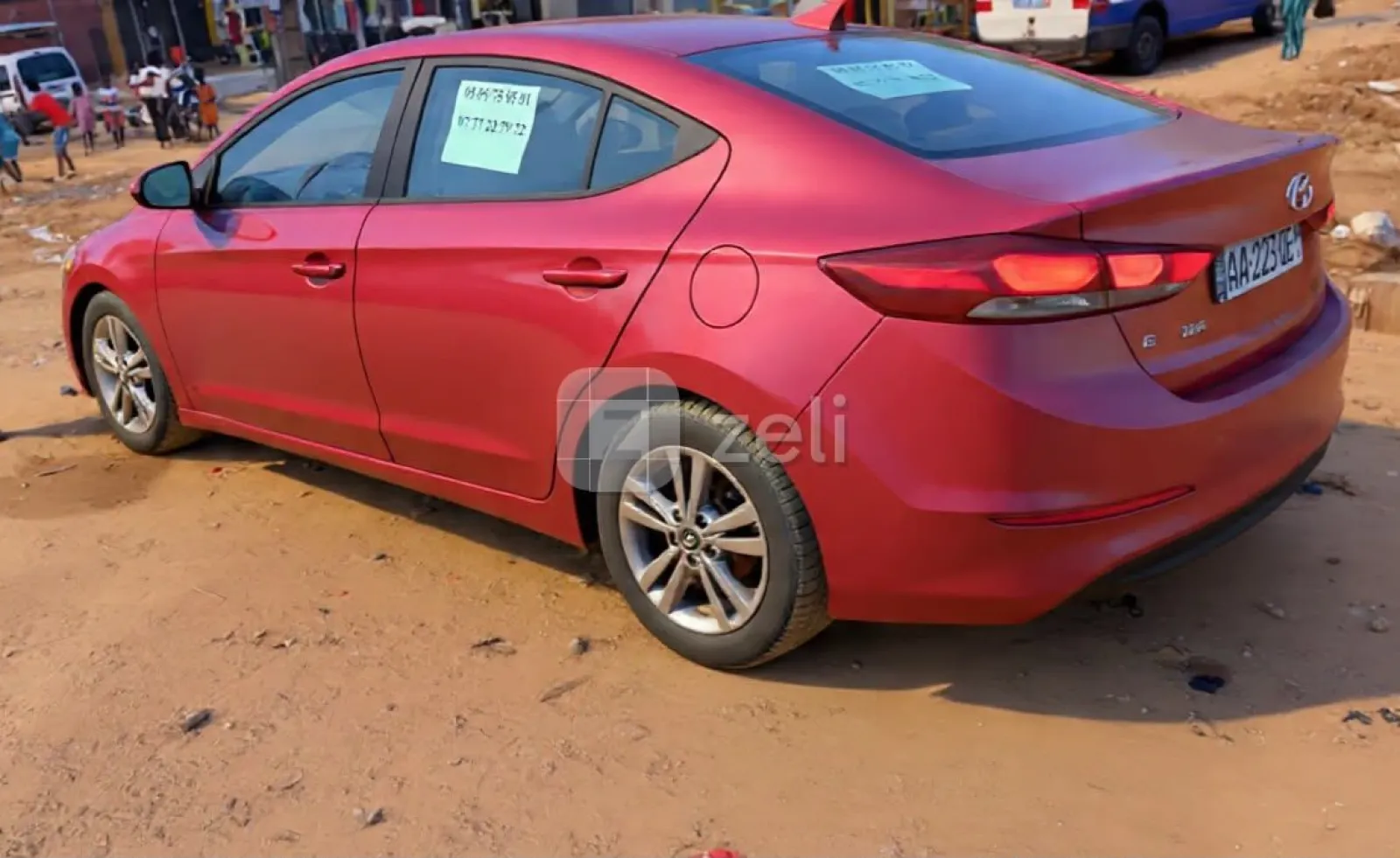 Hyundai Elantra 2018 — photo 4