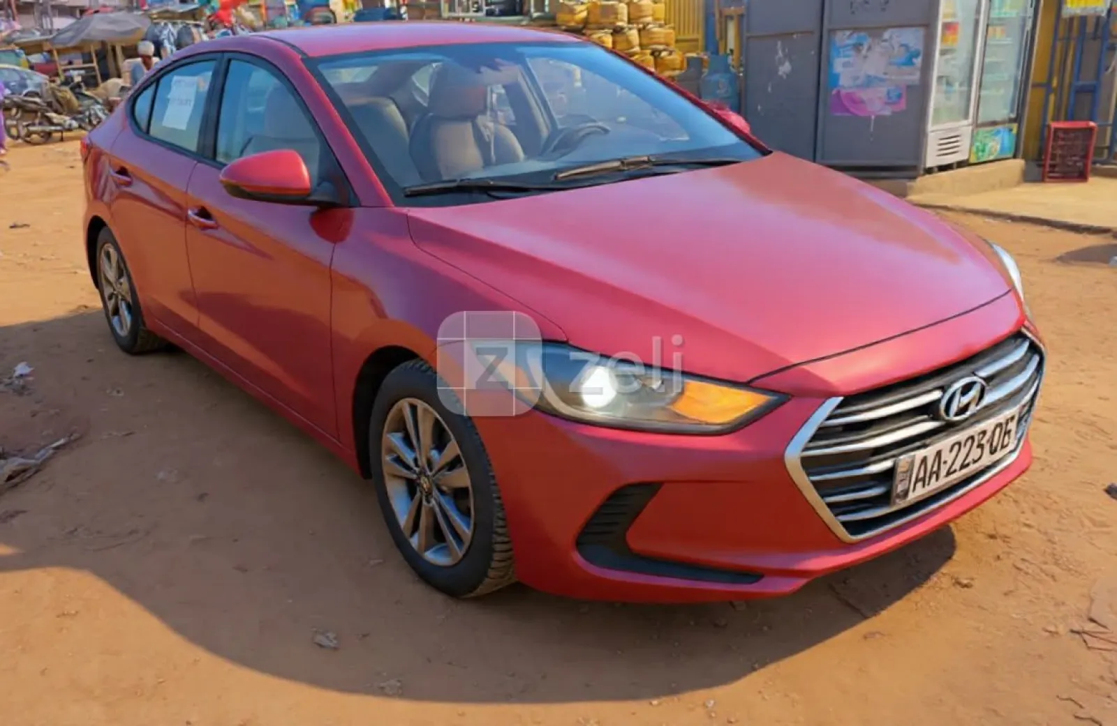 Hyundai Elantra 2018 — photo 3