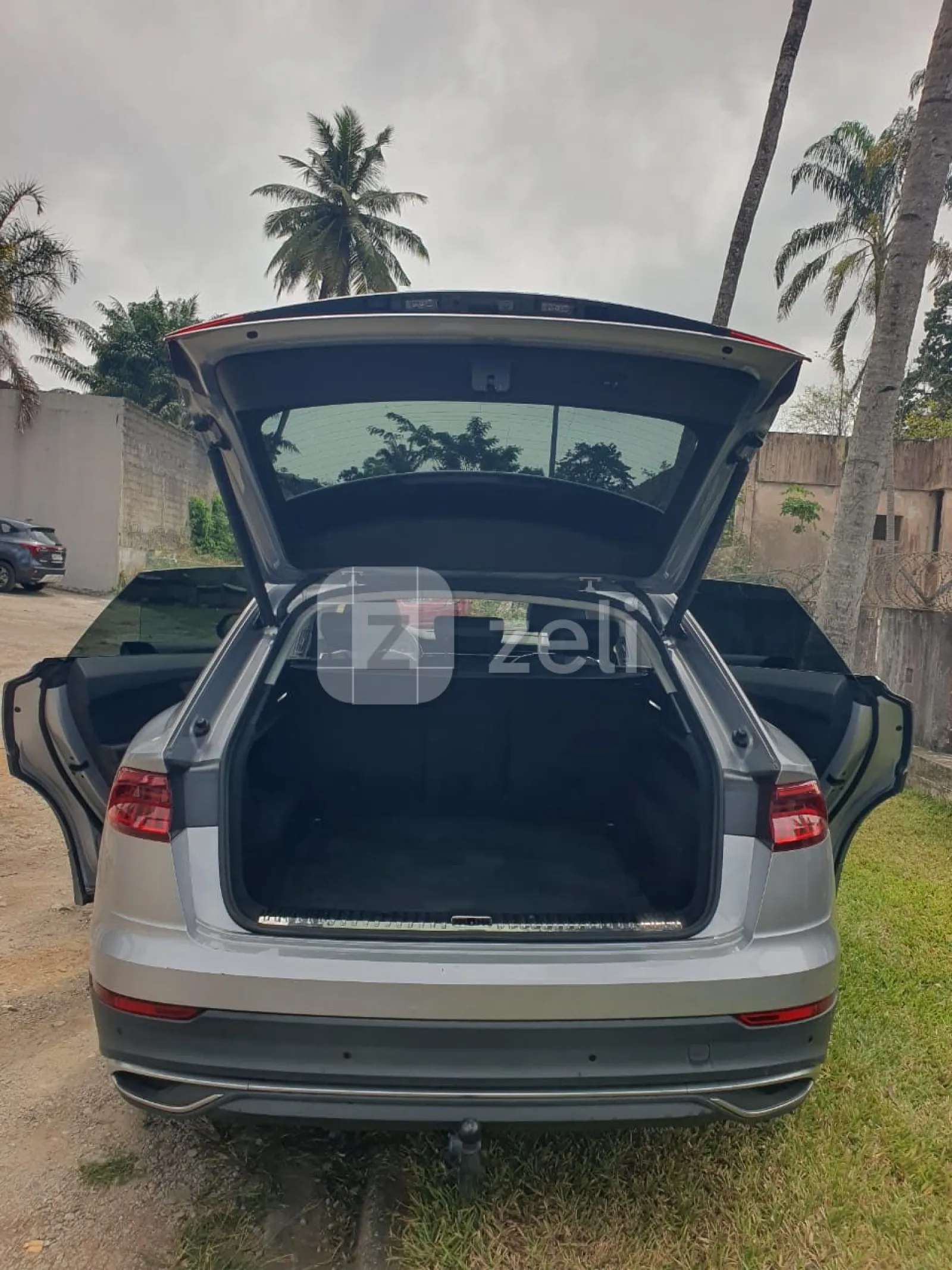 Audi Q8 QUATTRO 2022 — photo 7