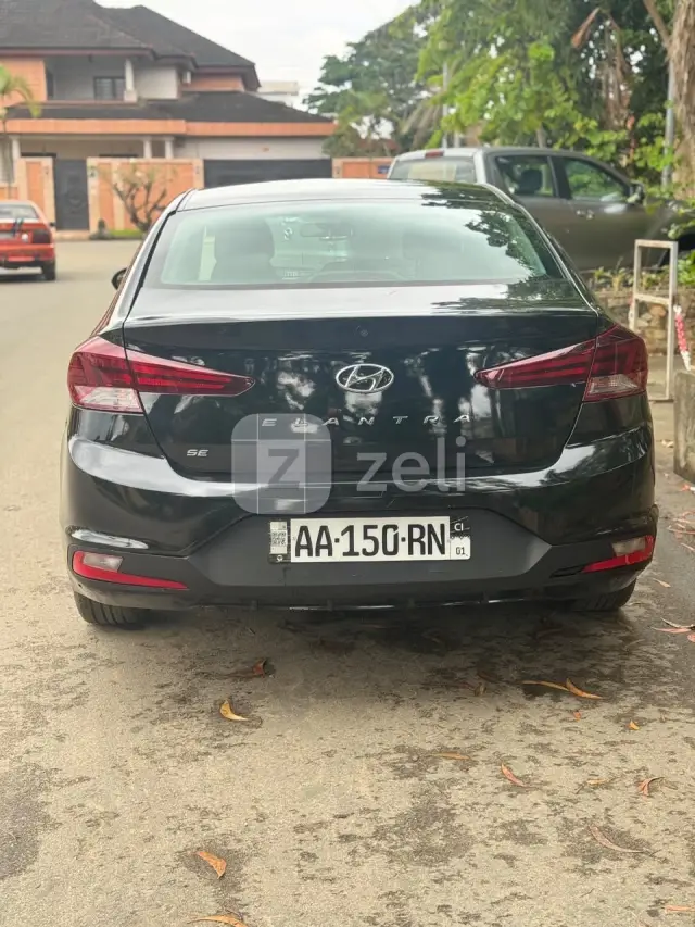 Hyundai Elantra 2020 — photo 6
