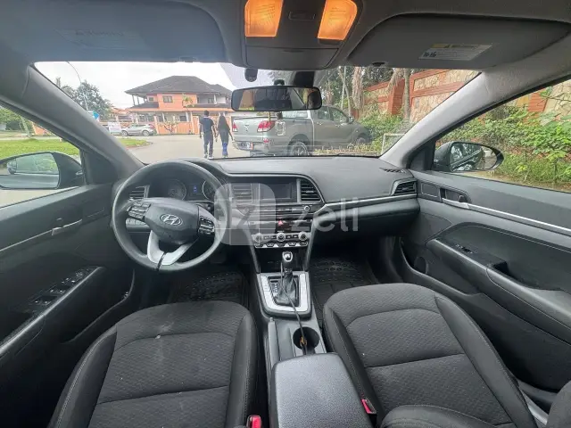 Hyundai Elantra 2020 — photo 3