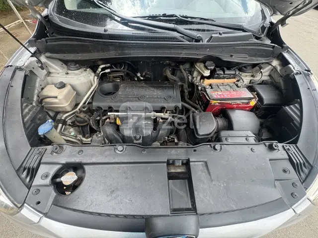 Hyundai ix35 2011 — photo 9