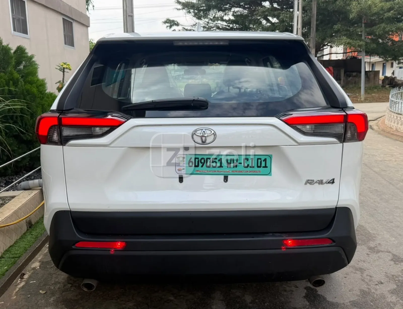 Toyota RAV4 2023 — photo 6