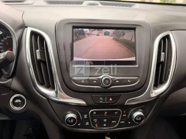 Chevrolet Equinox 2023 — photo 9