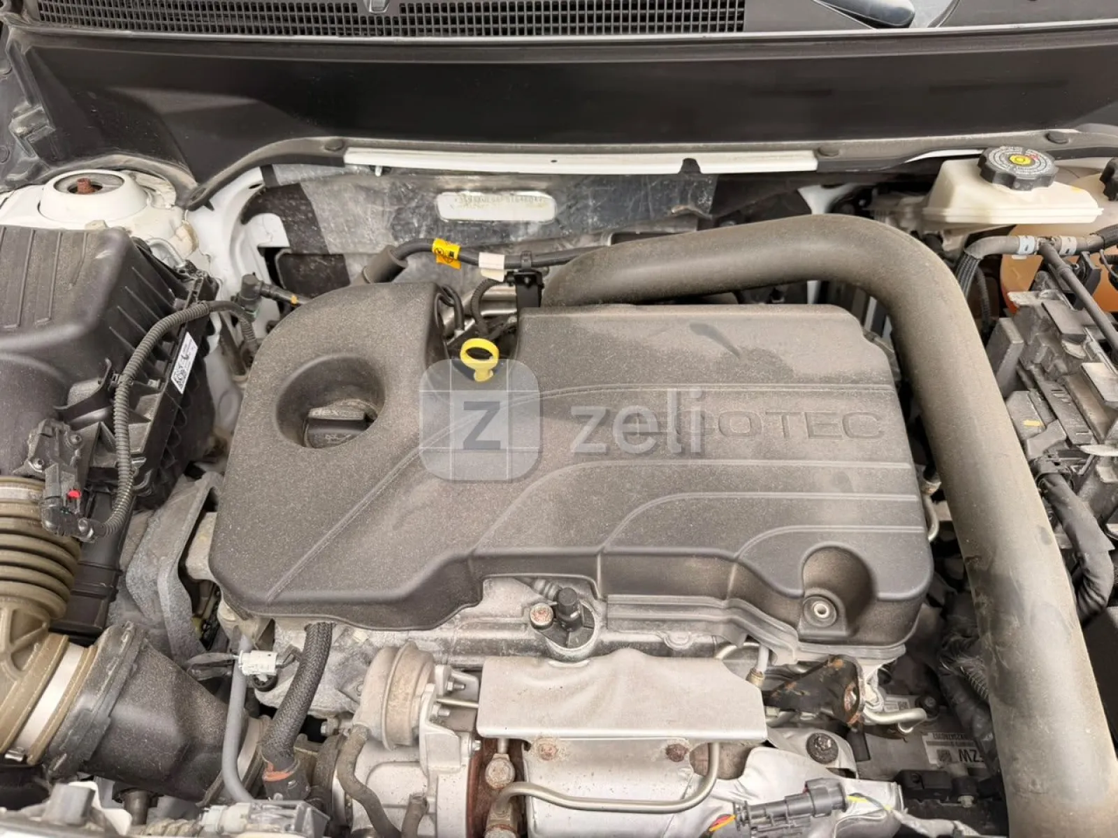 Chevrolet Equinox 2023 — photo 13