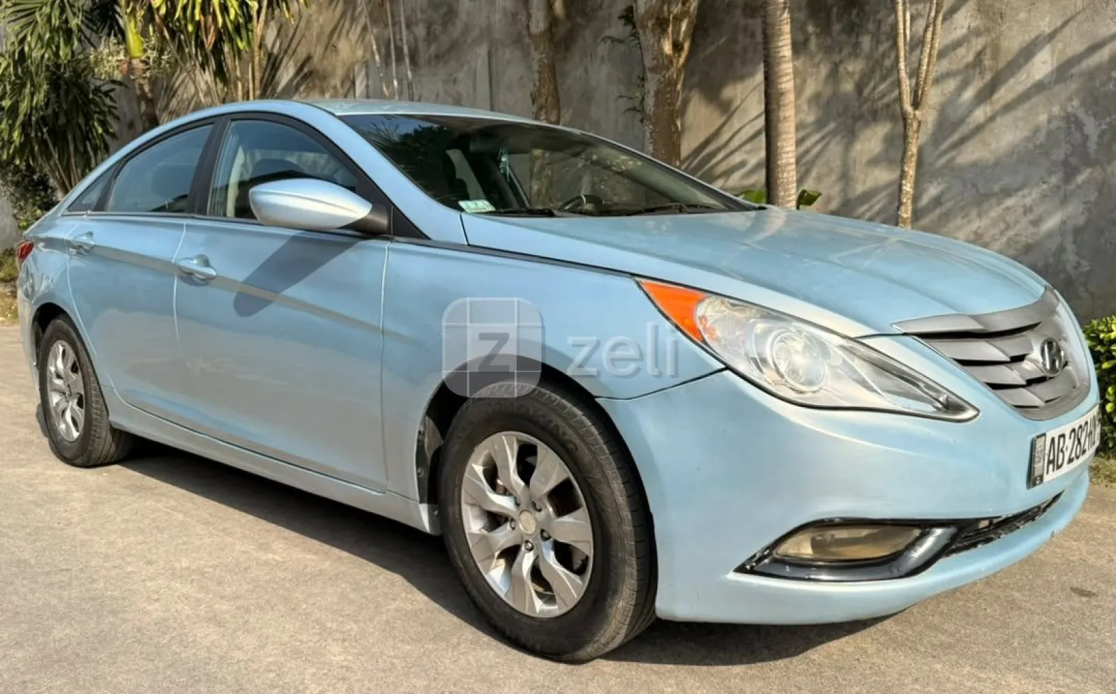 Hyundai Sonata 2011 — photo 2