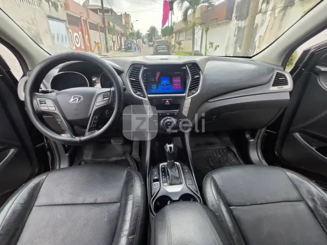 Hyundai Santa Fe 2016 — photo 3