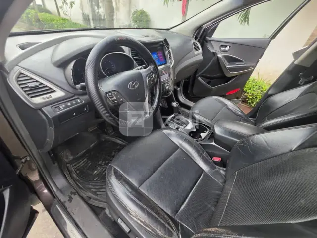 Hyundai Santa Fe 2016 — photo 9
