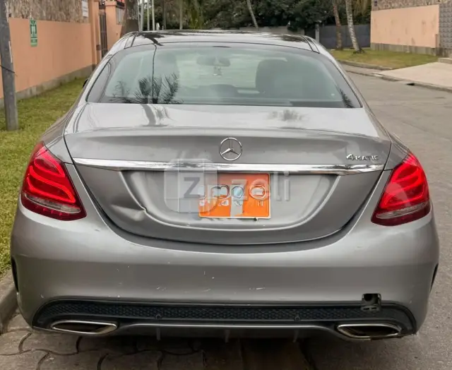 Mercedes C300 2015 — photo 7