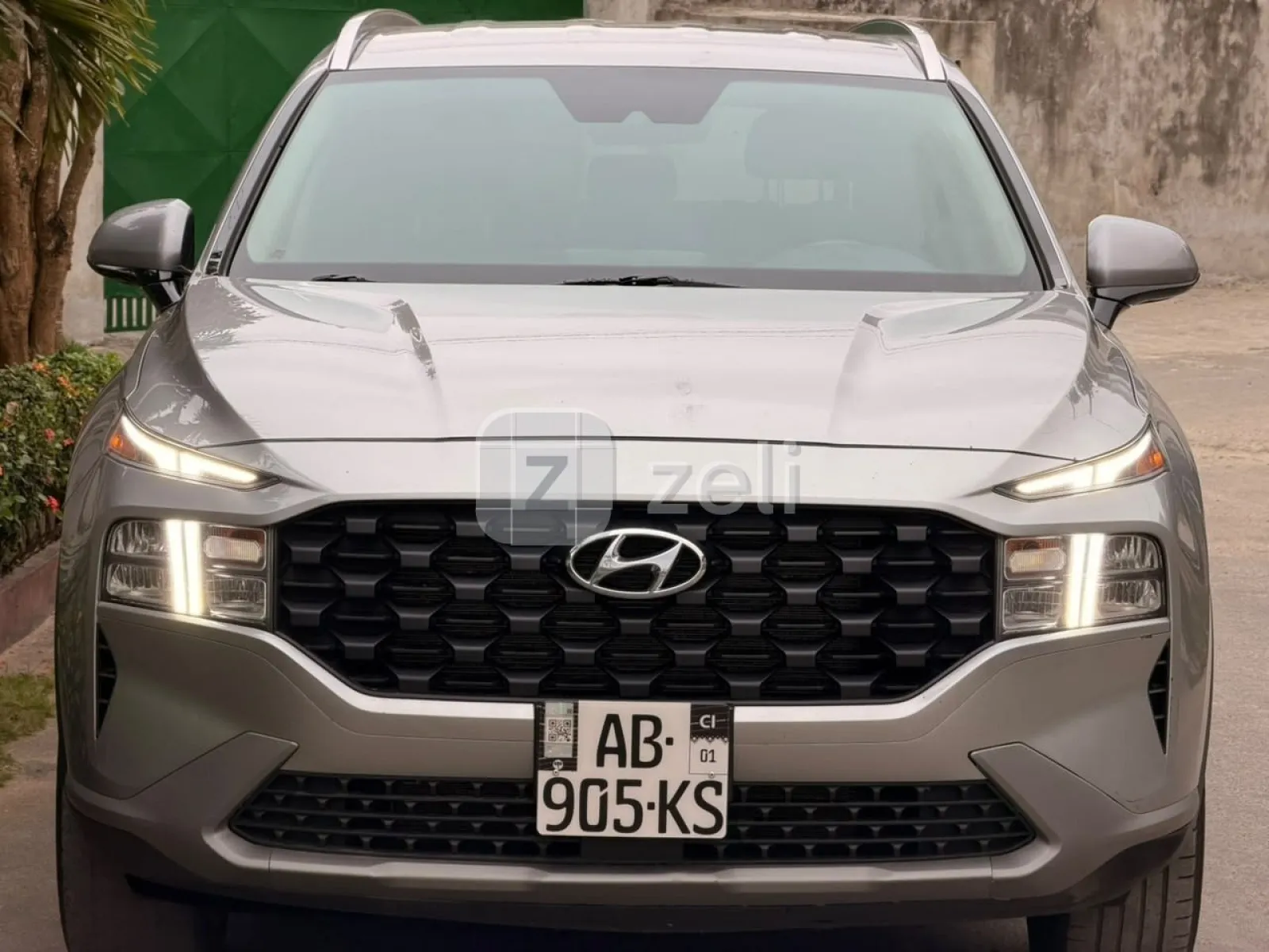 Hyundai Santa Fe 2021 — photo 1