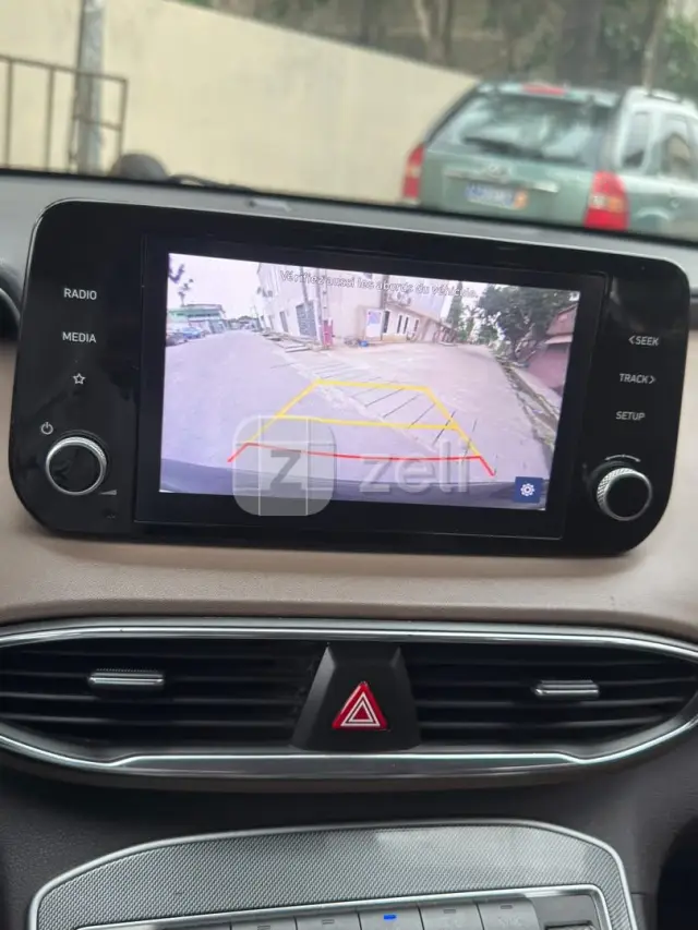 Hyundai Santa Fe 2022 — photo 8