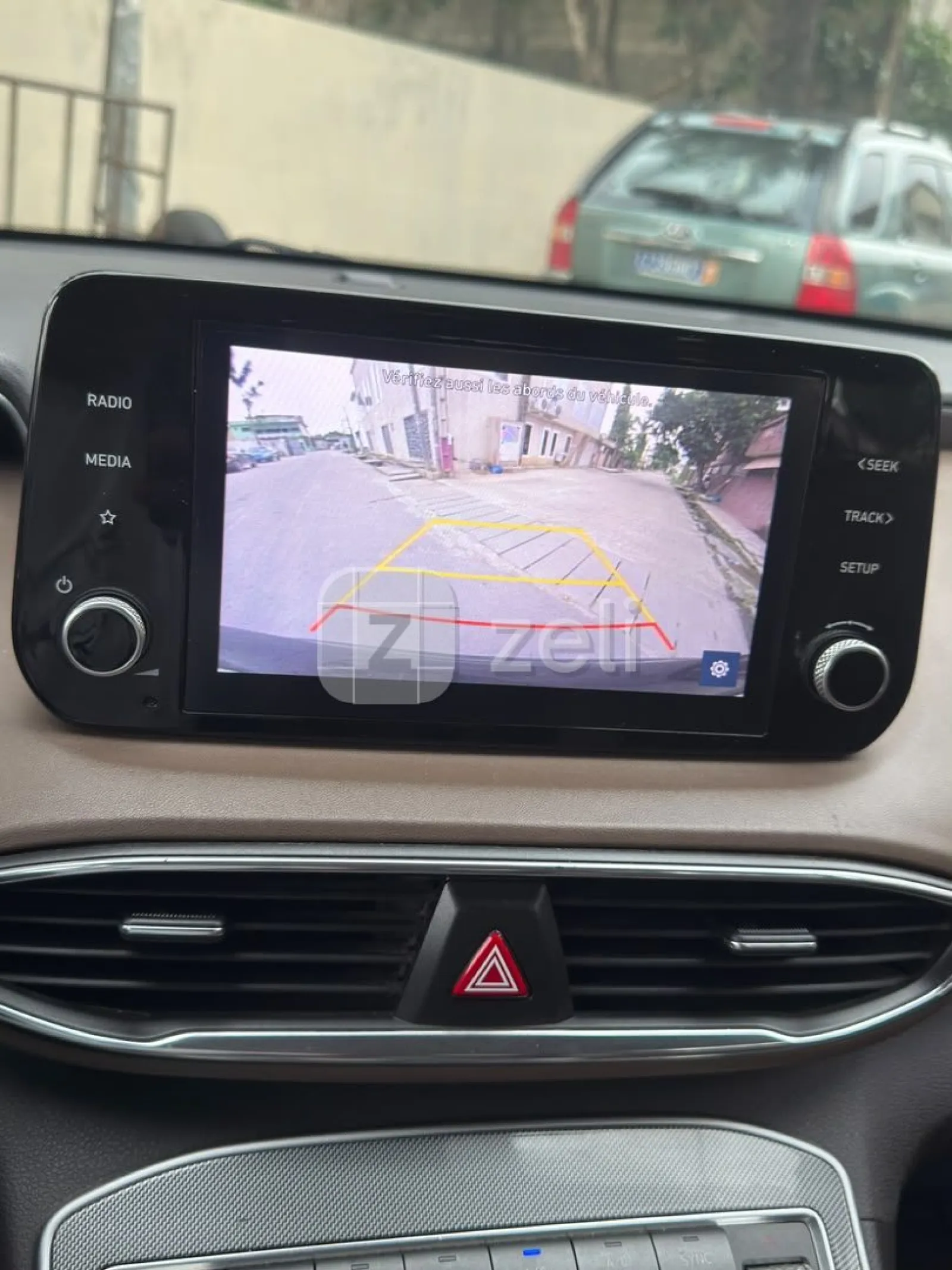 Hyundai Santa Fe 2022 — photo 8