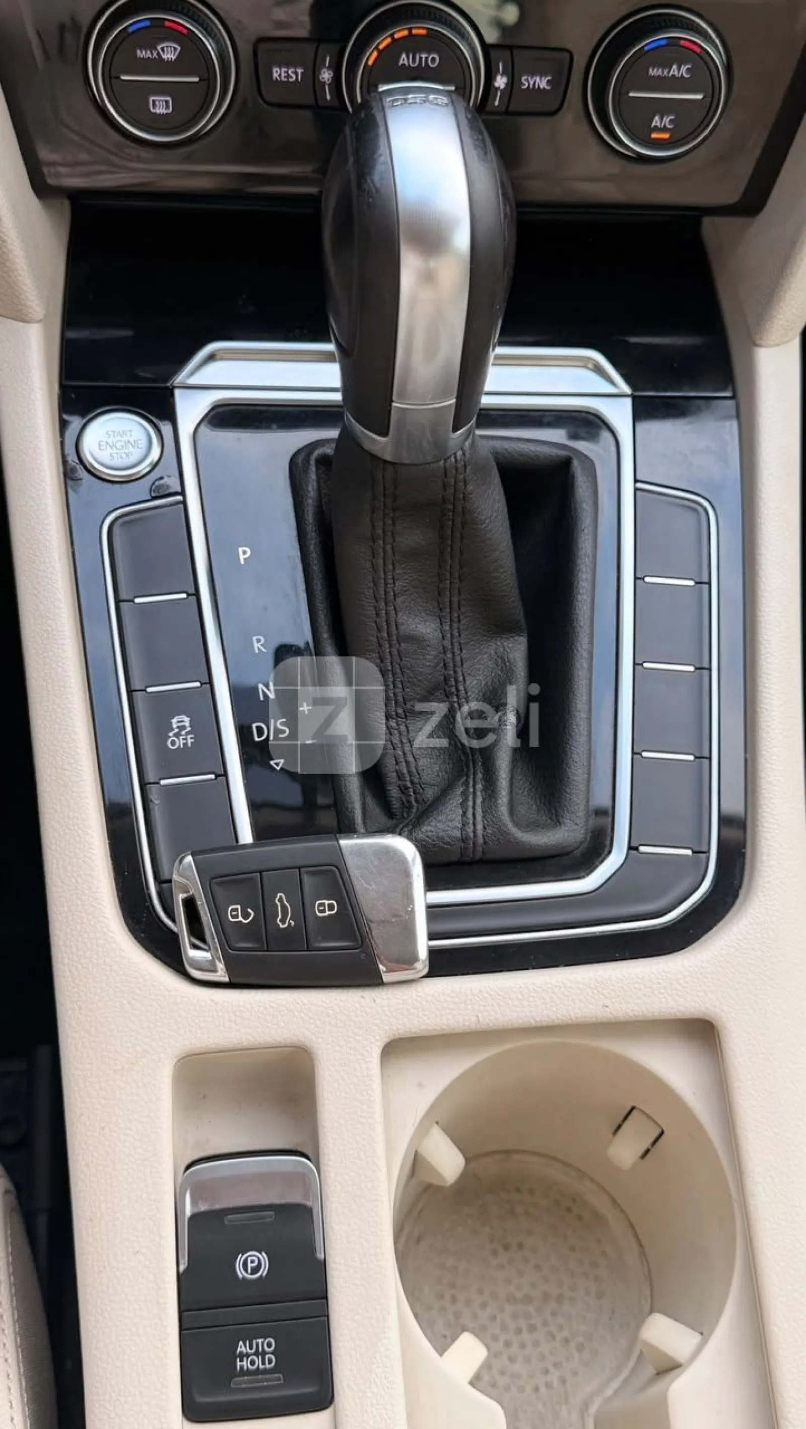 Volkswagen Jetta 2020 — photo 9