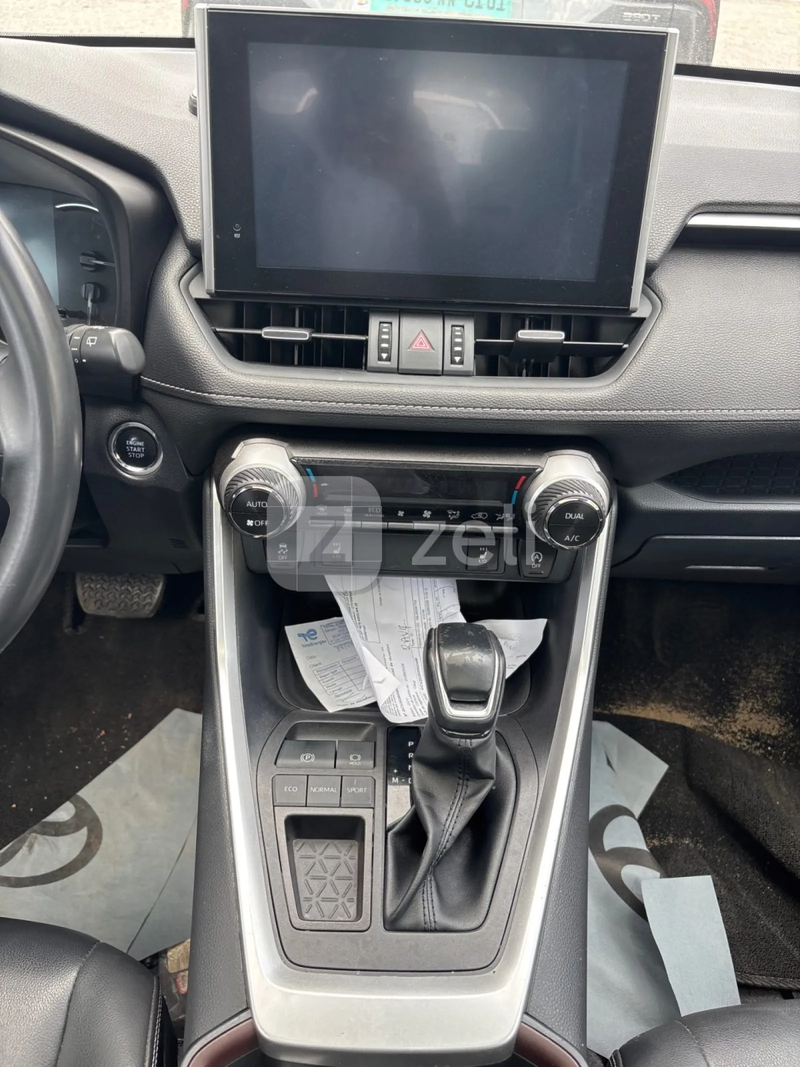 Toyota Rav-4 2023 — photo 11