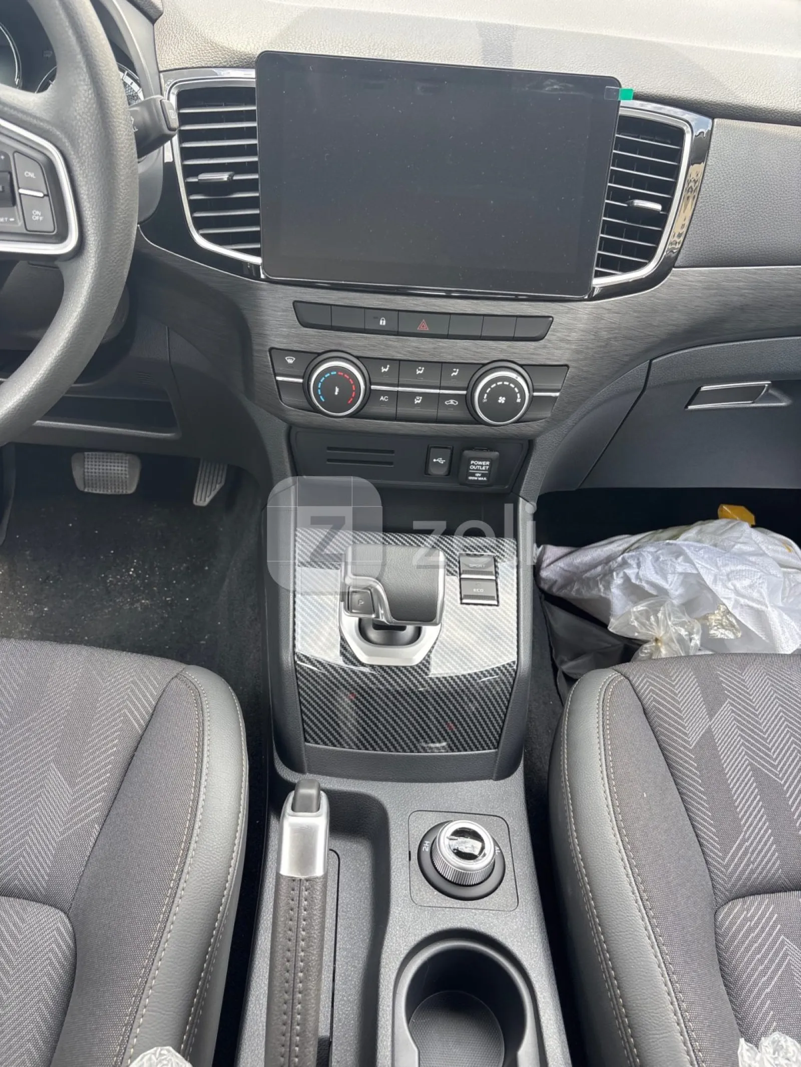 Isuzu RE-MAX 2025 — photo 10