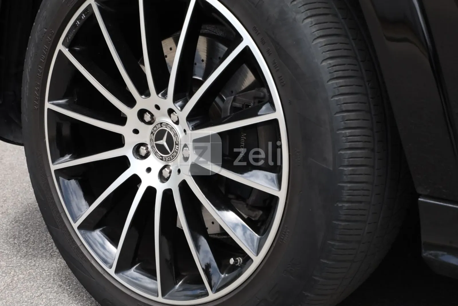 Mercedes GLE350 2024 — photo 8
