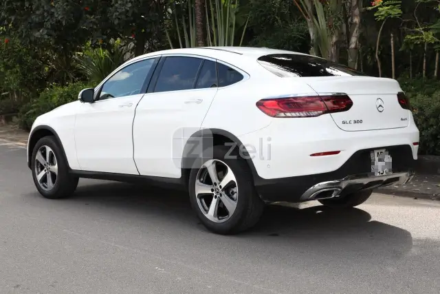 Mercedes GLC 2023 — photo 6