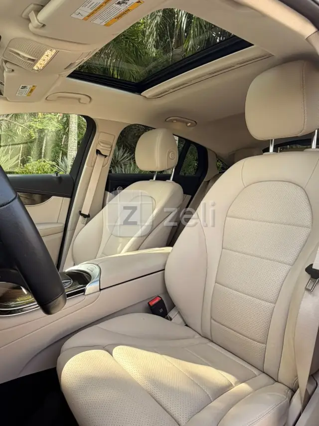 Mercedes GLC 2023 — photo 8