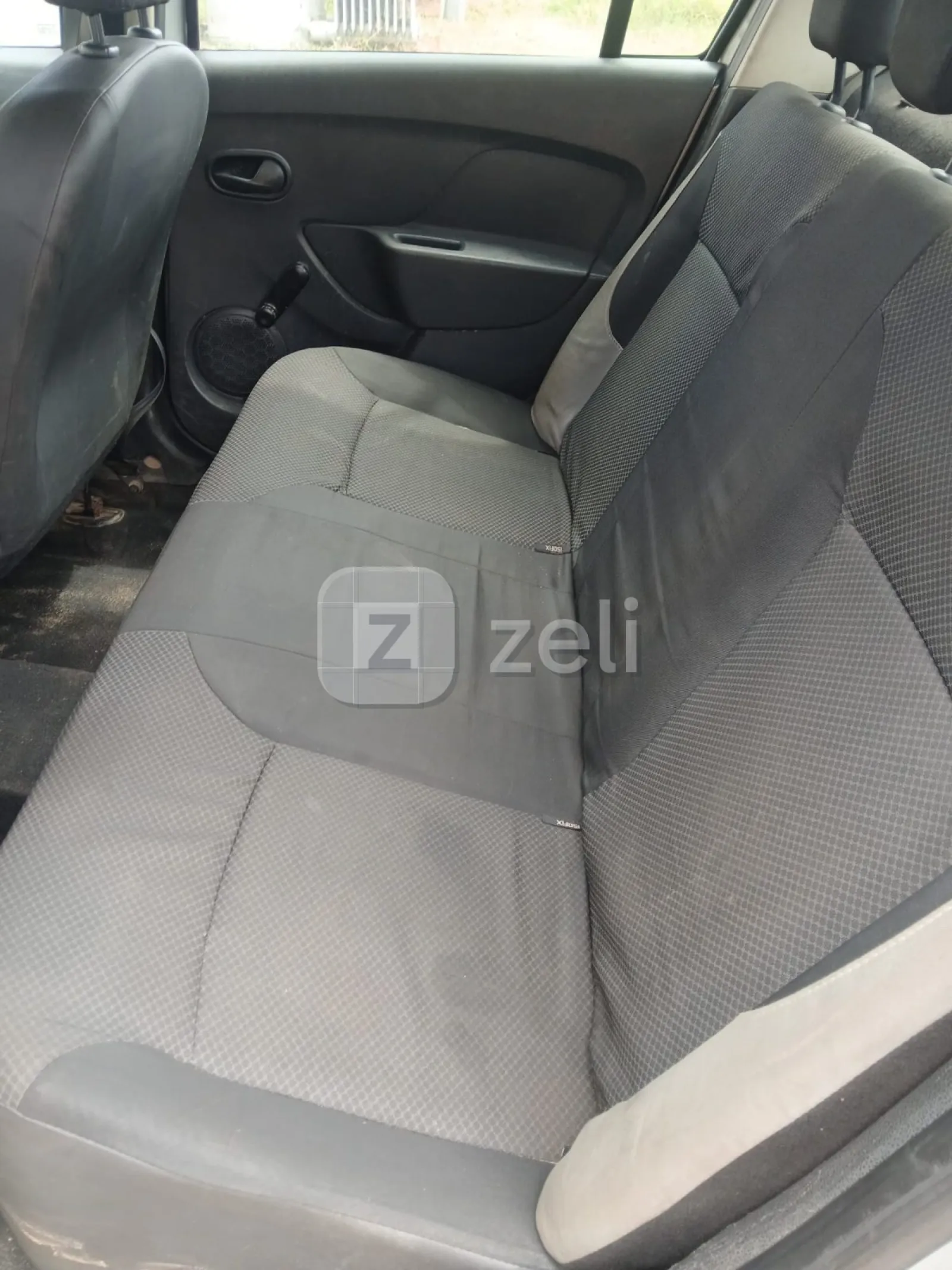 Renault Logan 2018 — photo 5