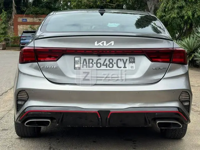 Kia Forte 2022 — photo 7