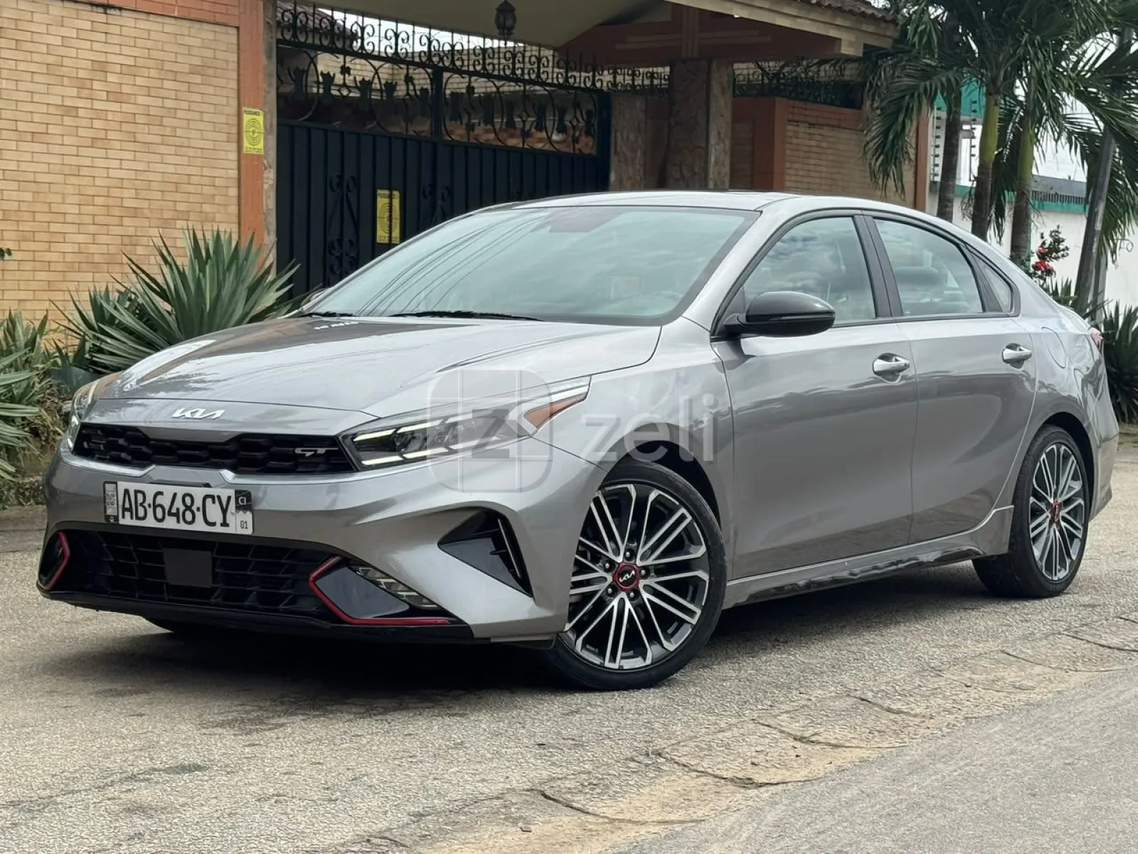 Kia Forte 2022 — photo 8