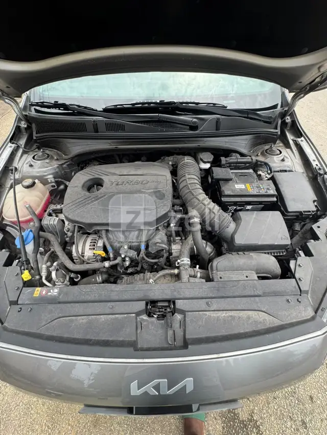 Kia Forte 2022 — photo 11