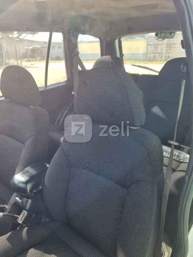 Kia Autre 2002 — photo 6