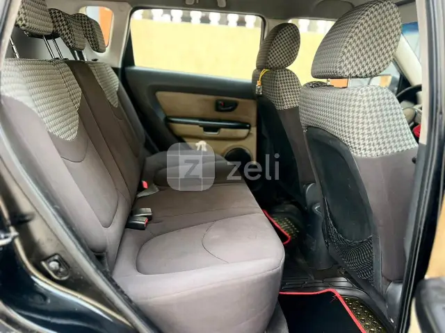 Kia Soul 2010 — photo 9