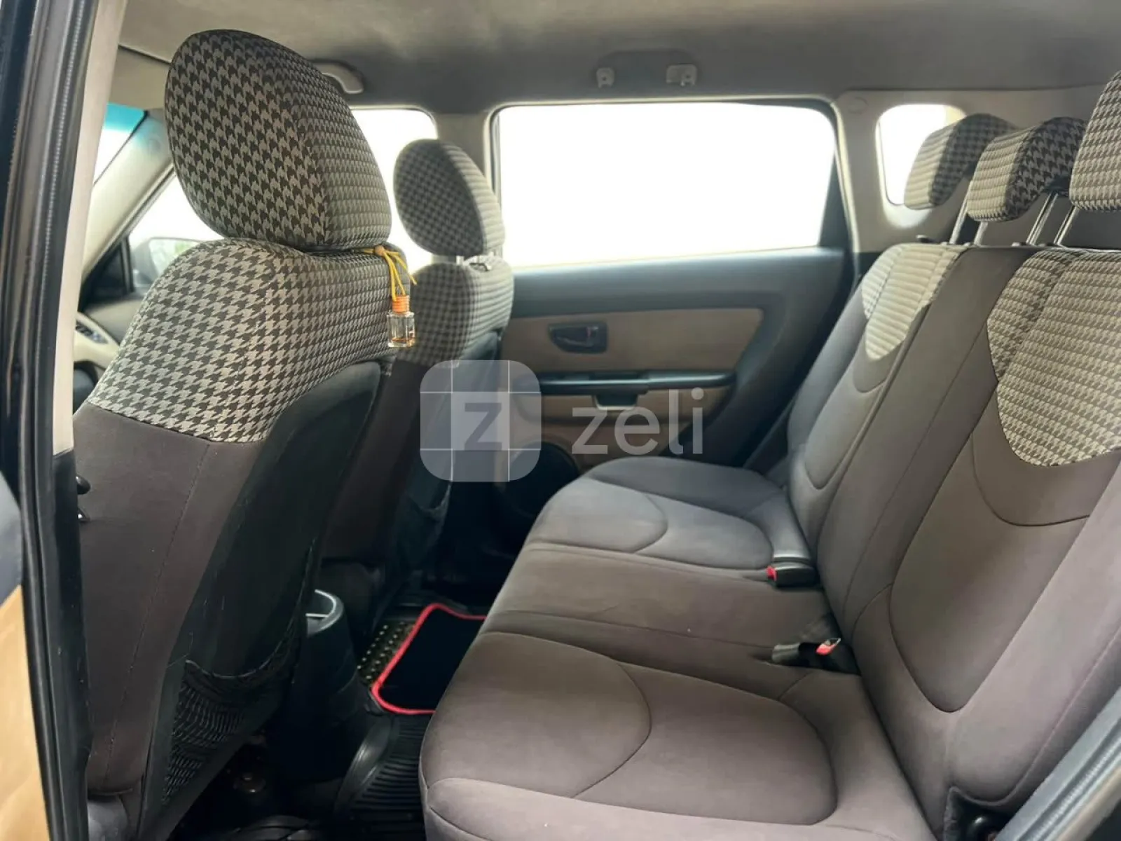 Kia Soul 2010 — photo 10