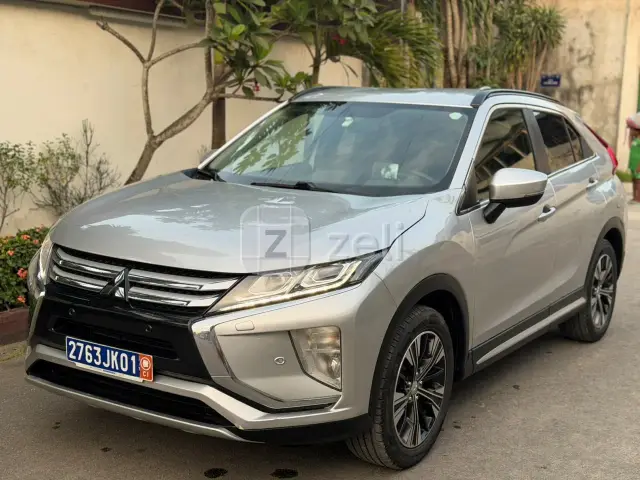Mitsubishi Eclipse Cross 2019 — photo 2