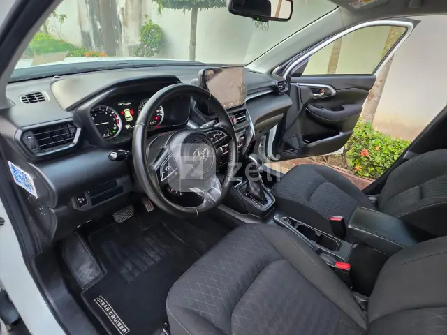 Toyota Urban Cruiser 2023 — photo 10