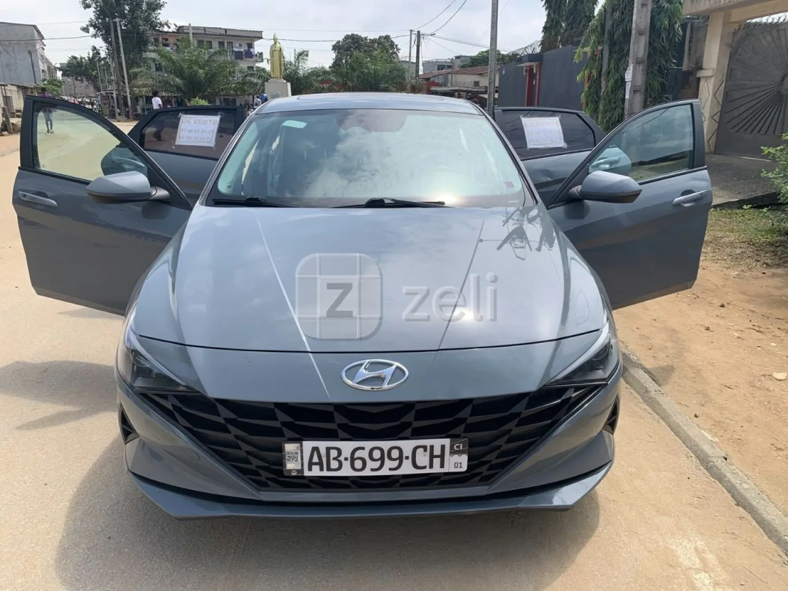 Hyundai Elantra 2022 — photo 2