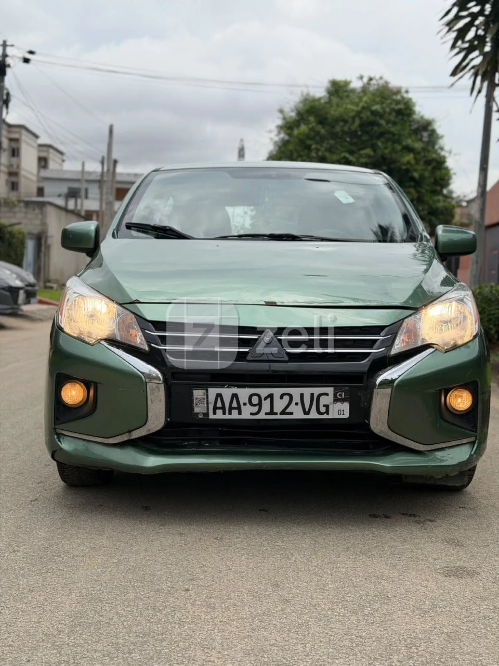 Mitsubishi Mirage 2023 — photo 1