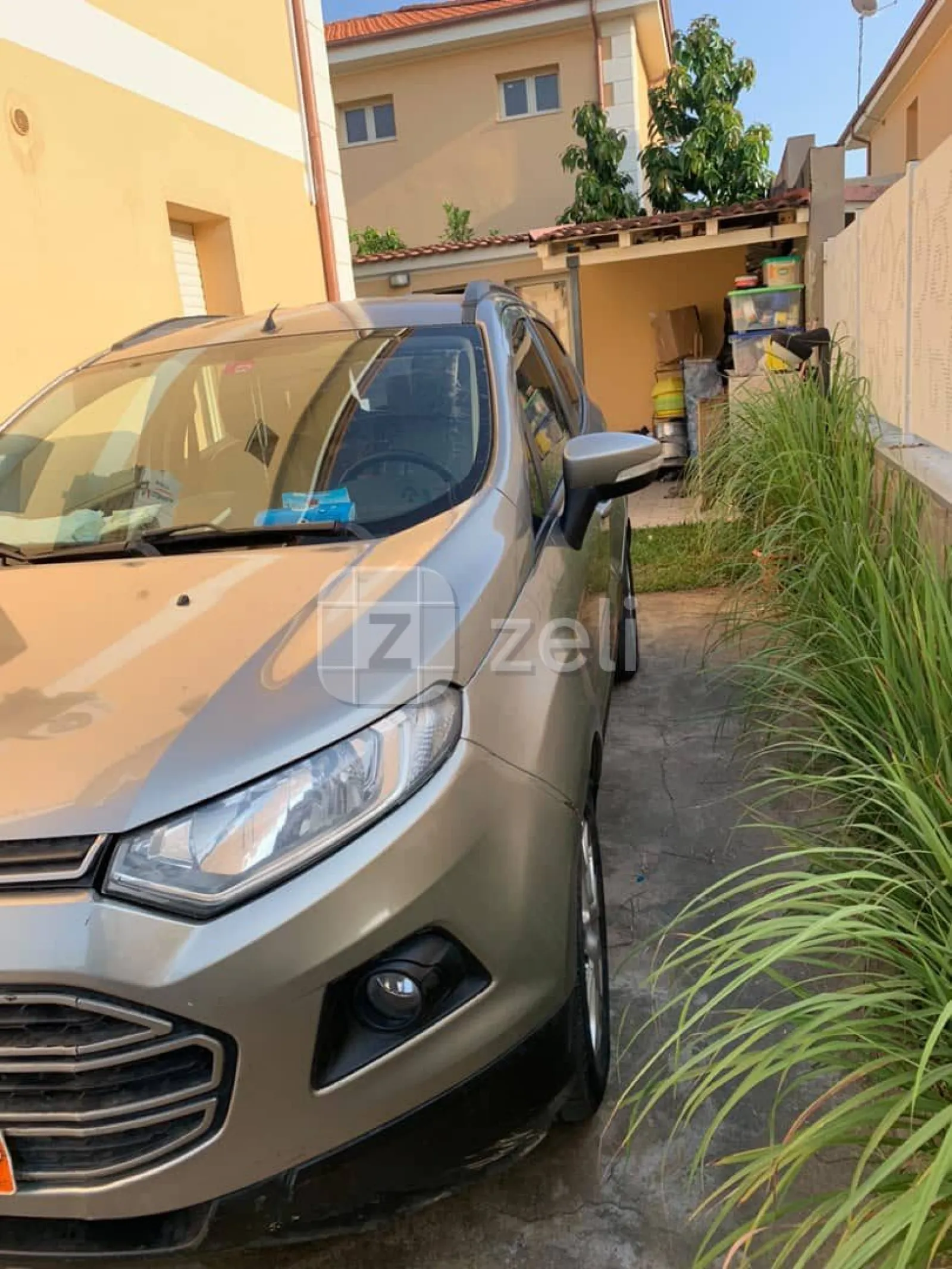 Ford Ecosport 2015 — photo 3
