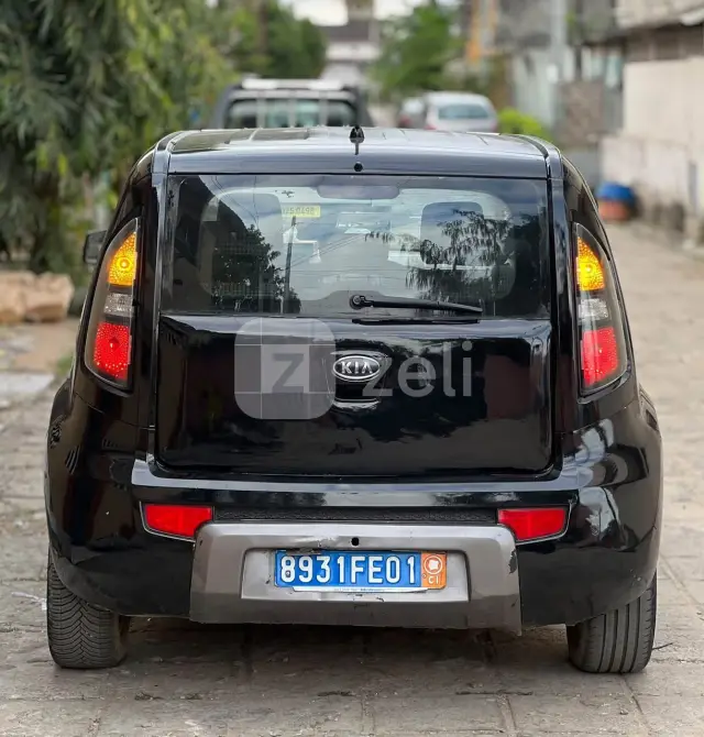 Kia Soul 2010 — photo 4